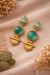 Premium Earrings  Fashion accessories market